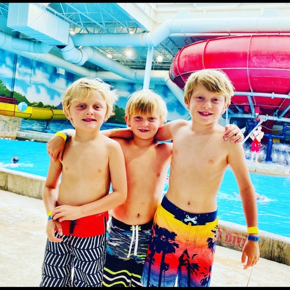 Meet your Posher, Holly - Picture 3 of 15